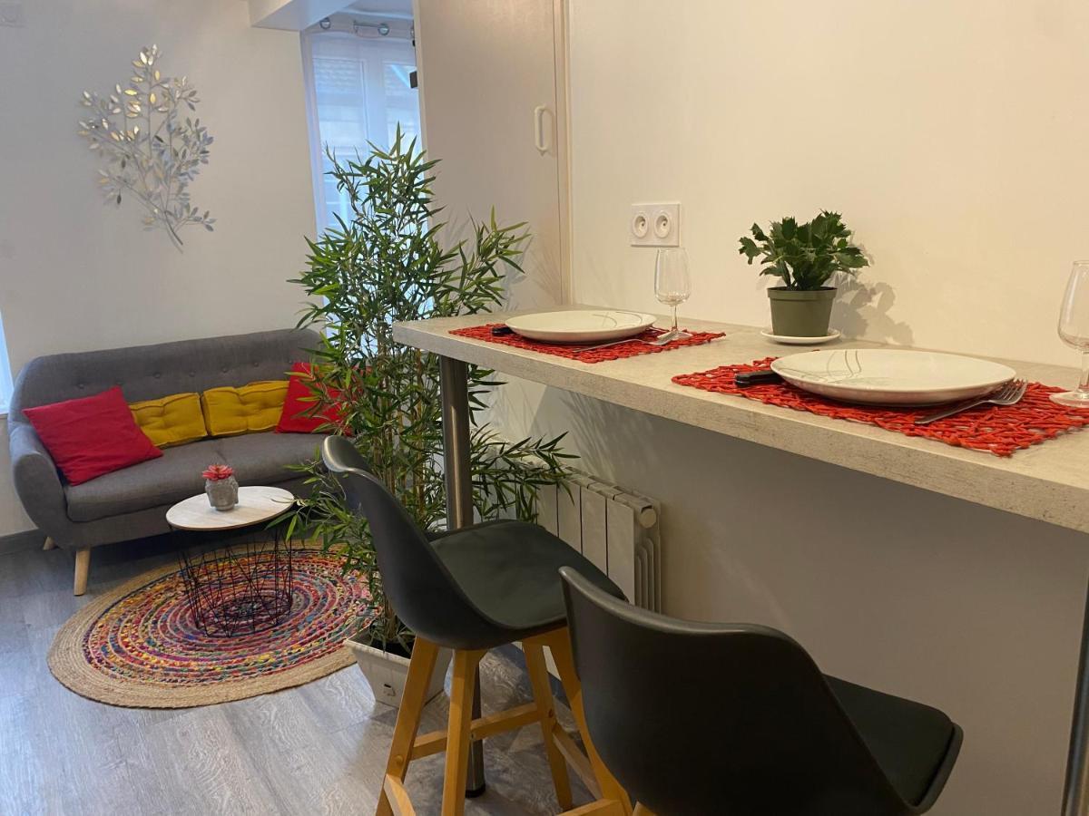 Charmant Appartement Proche Du Centre Ville Caen Dış mekan fotoğraf